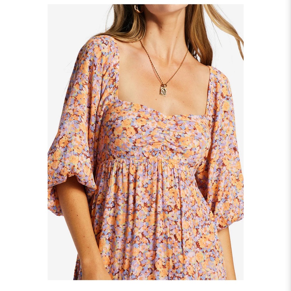 Billabong Women’s swept away floral dress